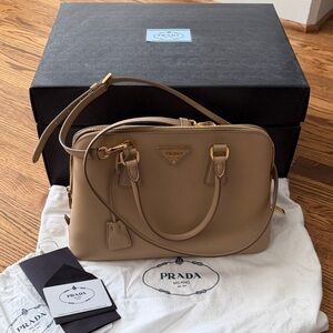 Prada Saffiano Lux  - Sabbia